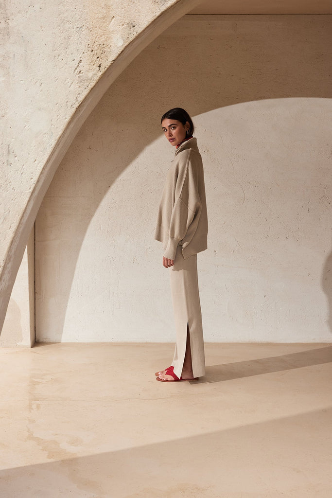 Ria Pant | Taupe