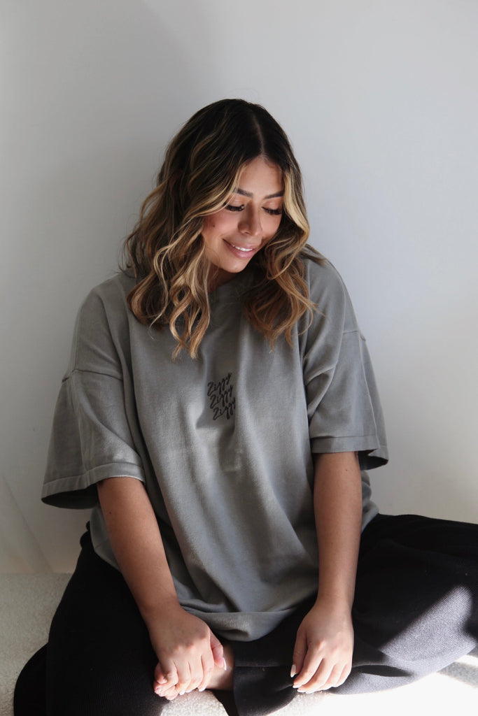 Womens Signature Tee | Gray