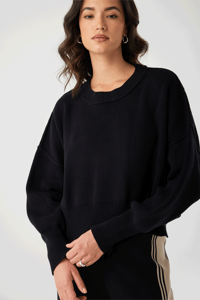 Harlo Cropped Sweater | Black